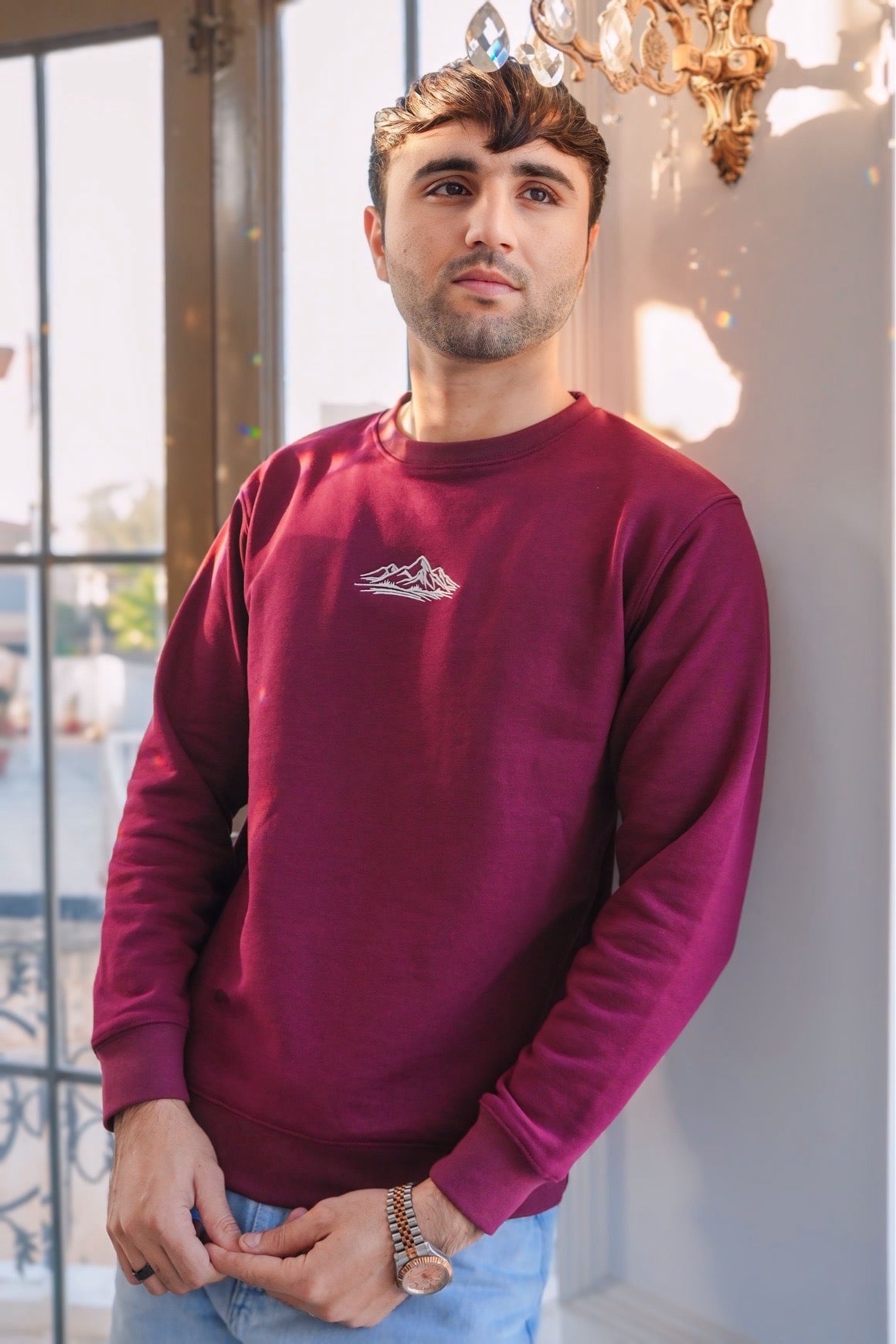 Rich Maroon Crewneck Sweatshirt for Everyday Comfort