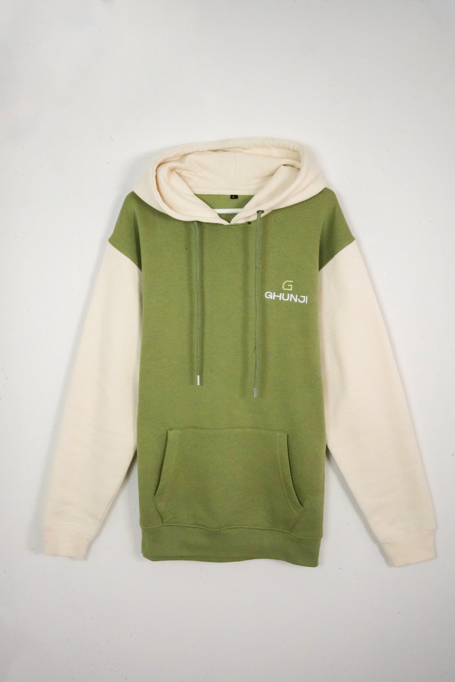 SAGE GREEN & CREAM TWO-TONE PULLOVER HOODIE