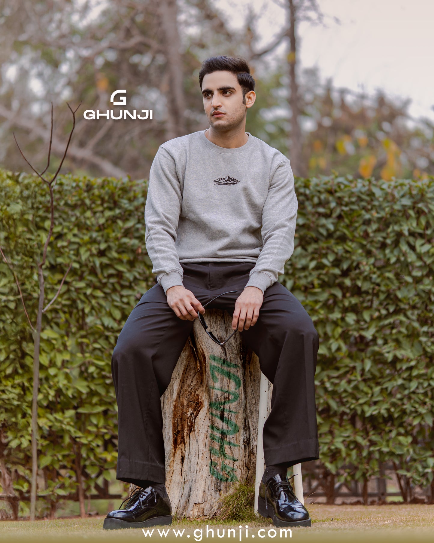 GREY CREW NECK PREMIUM SWEATSHIRT | UNISEX